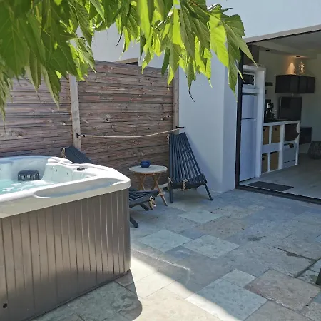 Apartment Casa Louise And Spas Privatifs Sainte-Maxime