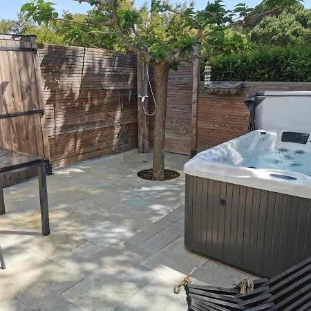 Casa Louise And Spas Privatifs Apartment Sainte-Maxime