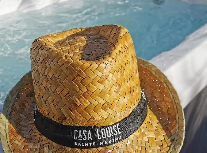 Апартаменти Casa Louise And Spas Privatifs *