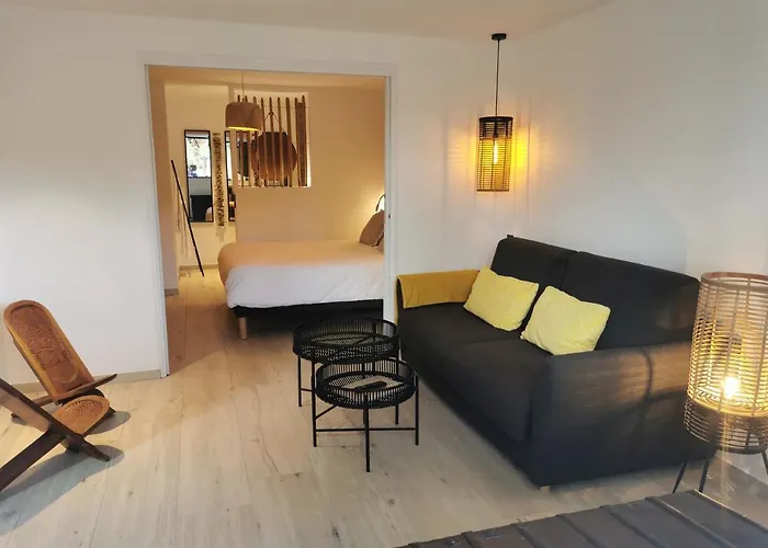 Διαμέρισμα Casa Louise And Spas Privatifs *